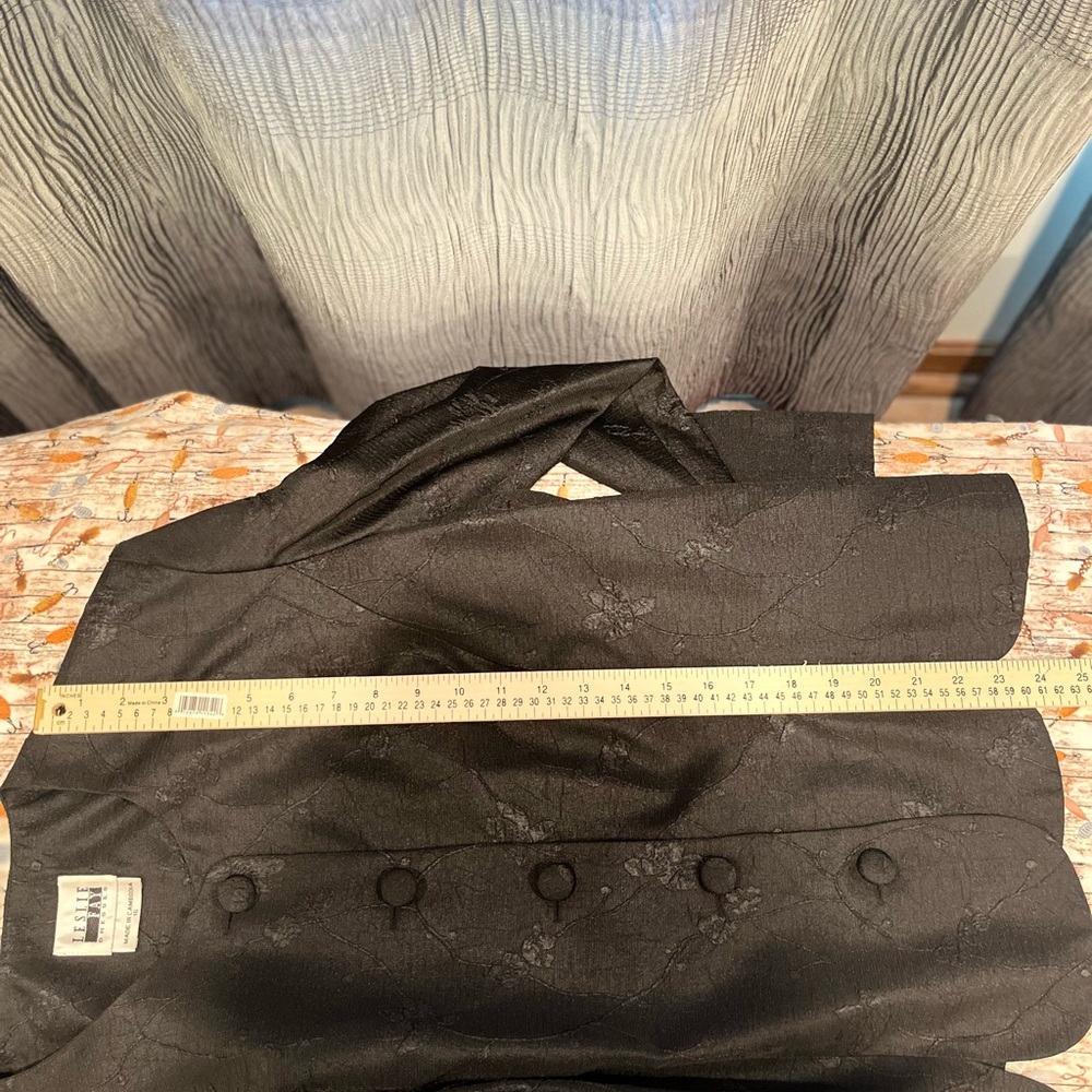 Leslie Fay Black Top and Skirt Size 16 - Picture 9 of 12